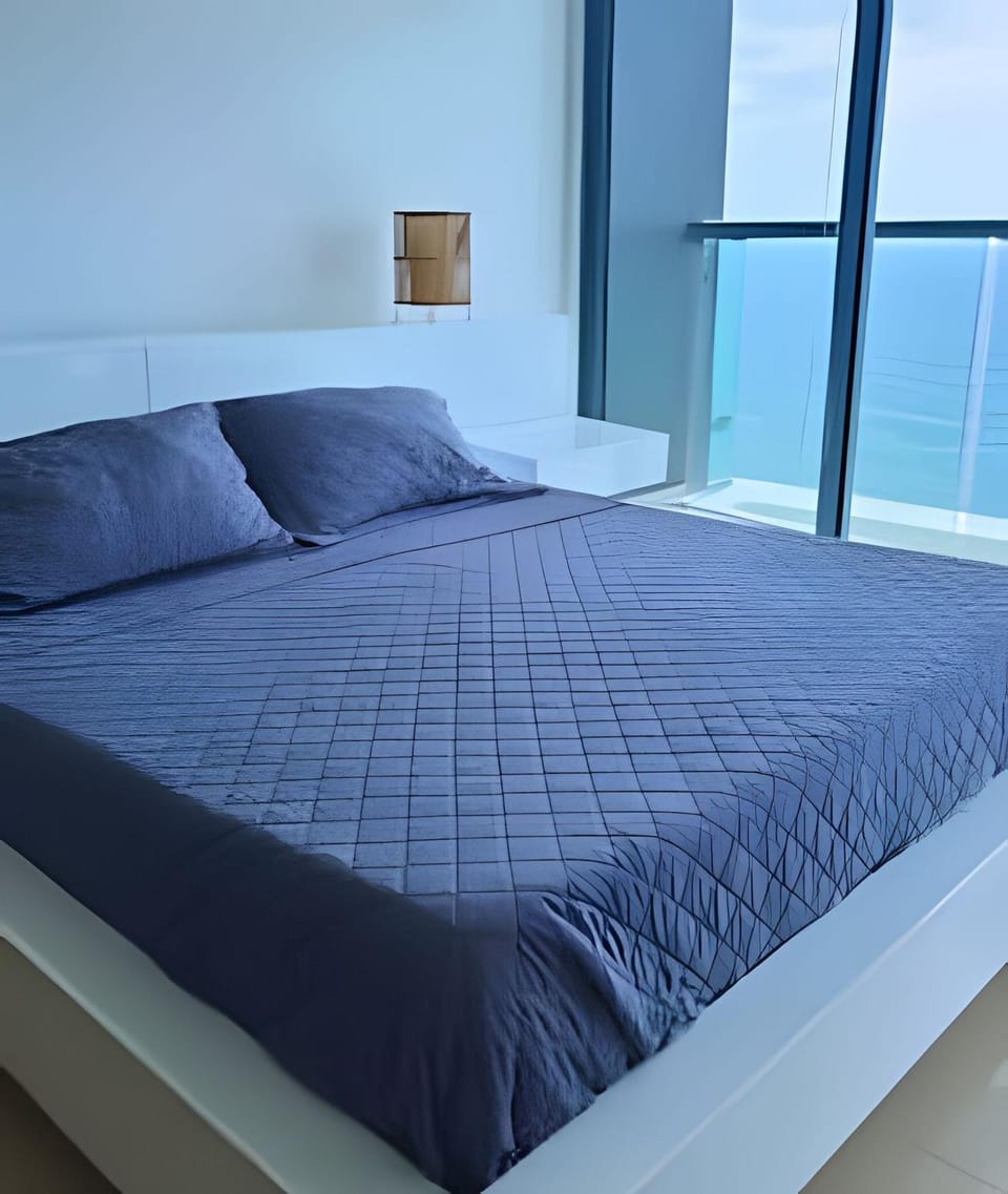 Luxury Apt with Panoramic Caribbean View Apartment in Cartagena