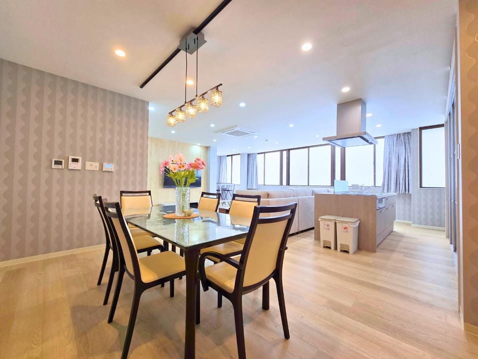FOTAI200平米戸建て貸し切りin Apartment in Osaka