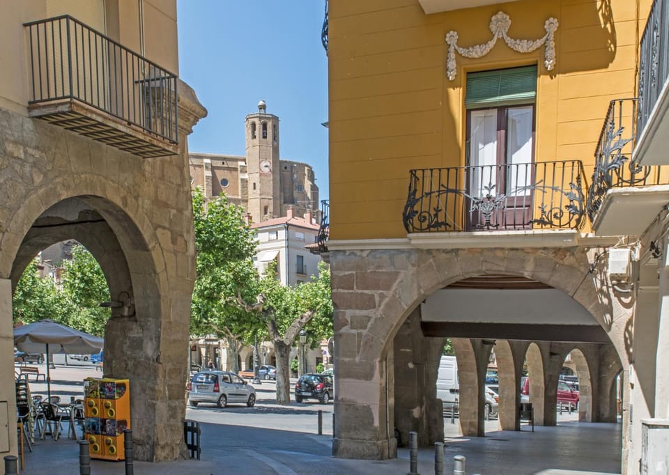 Facade/entrance, Day, Neighbourhood, Summer, Balcony/Terrace, City view, Landmark view, Landmark view