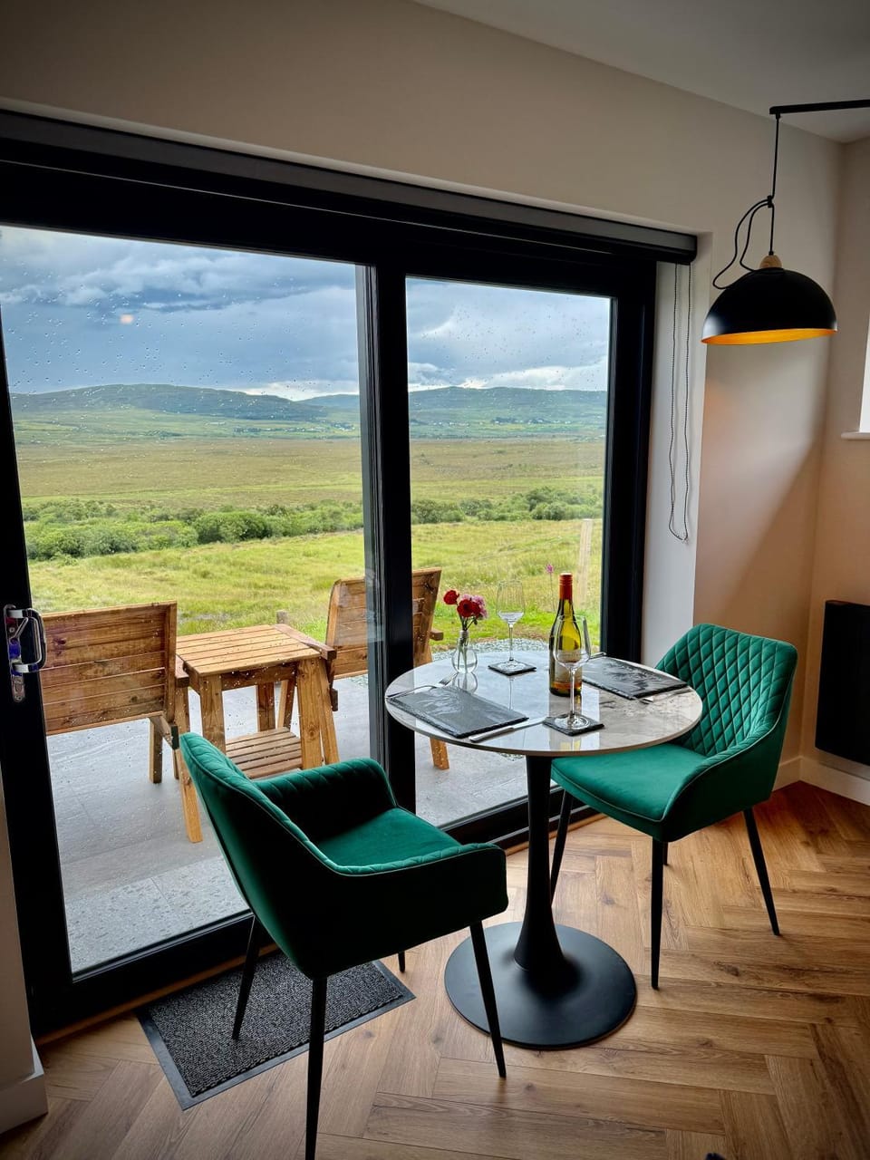 Natural landscape, View (from property/room), Balcony/Terrace, Dining area