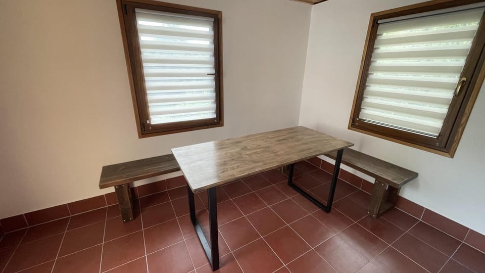 Communal lounge/ TV room, Dining area