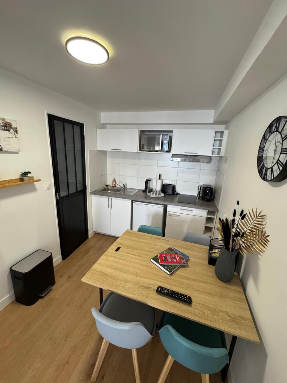 Logement 7 parking gratuit Apartment in Poitiers