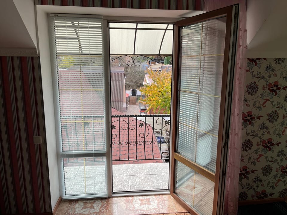 View (from property/room), Balcony/Terrace
