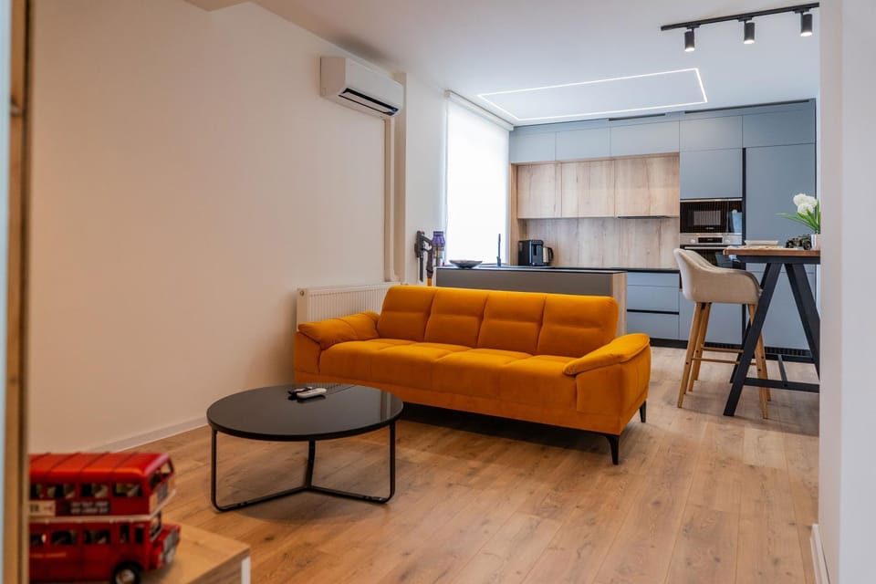 Living room, Seating area, air conditioner