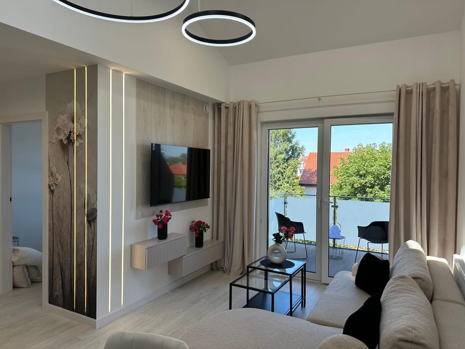 Nowy apartament z dwoma sypialniami i garażem Apartment in Poland