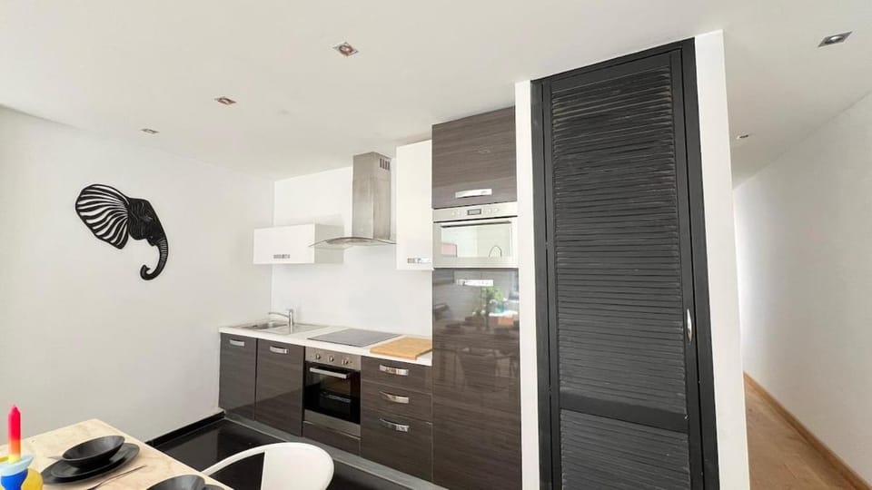 Cozy Neuvice apartment Apartment in Liège