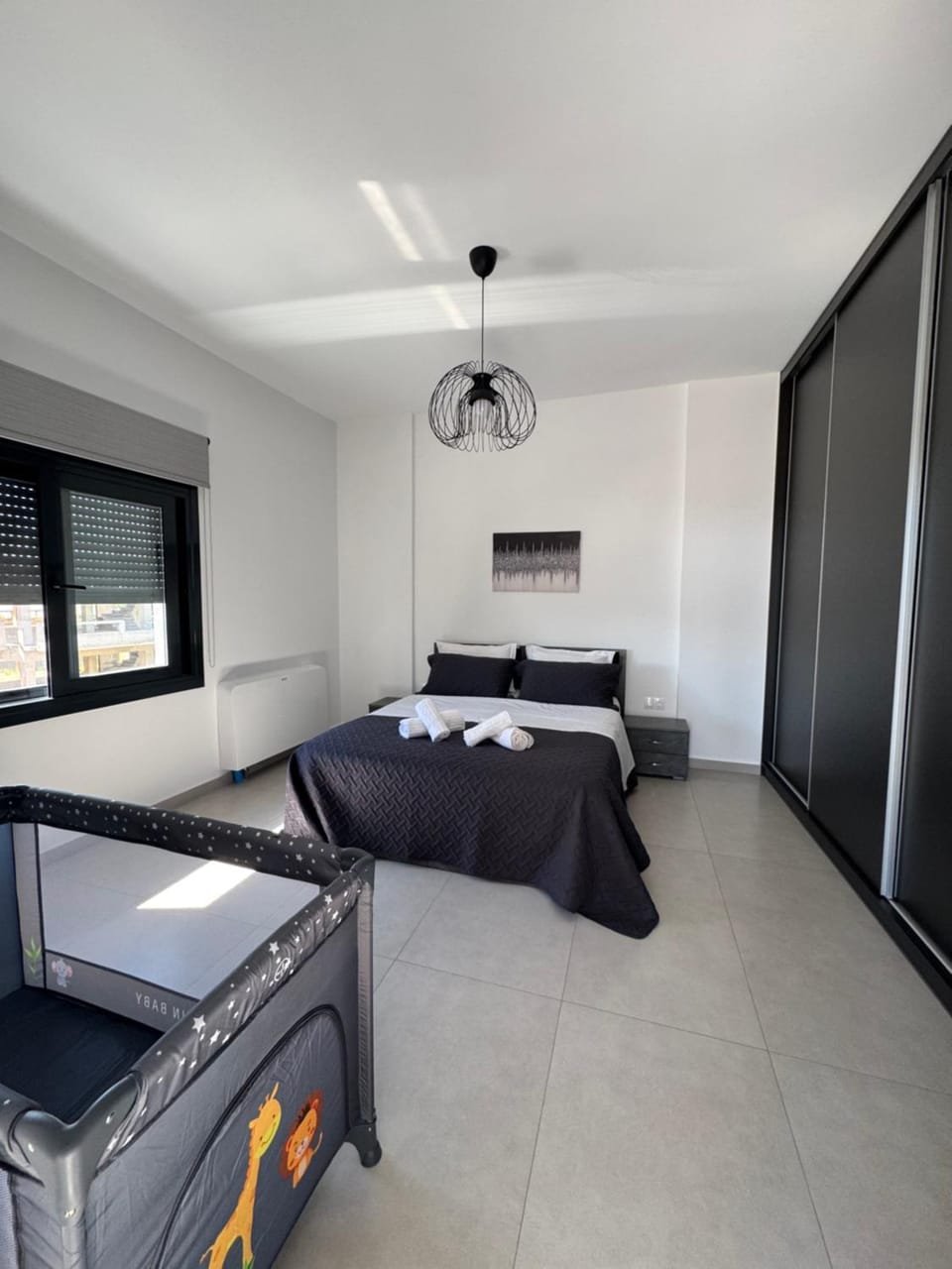 Bed, Photo of the whole room, Bedroom, bunk bed