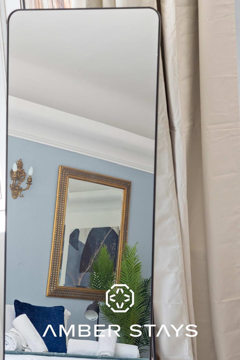 Stylish 5 Bed Home in Forest Hill by Amber Stays, Perfect for Business & Contractors Sleeps 16! House in London Borough of Southwark