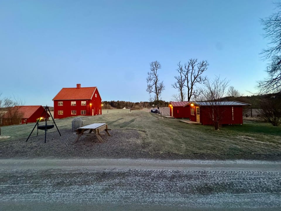 Brålands Farm - fish & family friendly in nature reserve - Apartment nr 2 Laxen Apartment in Västra Götaland County