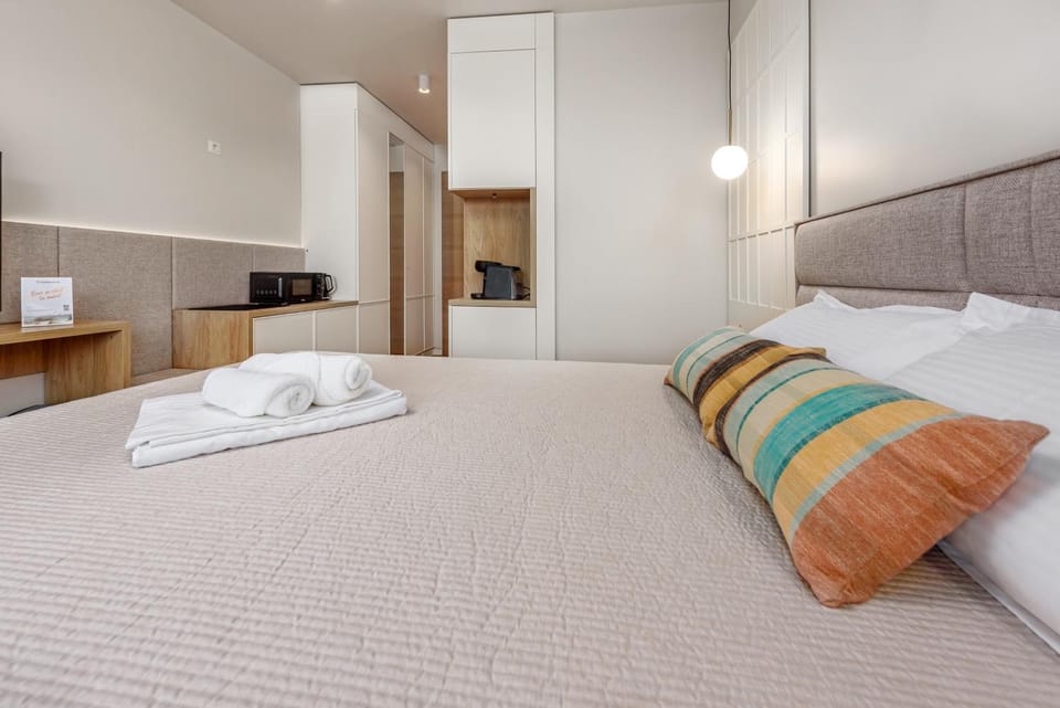Bed, Photo of the whole room, Bedroom, towels, wardrobe