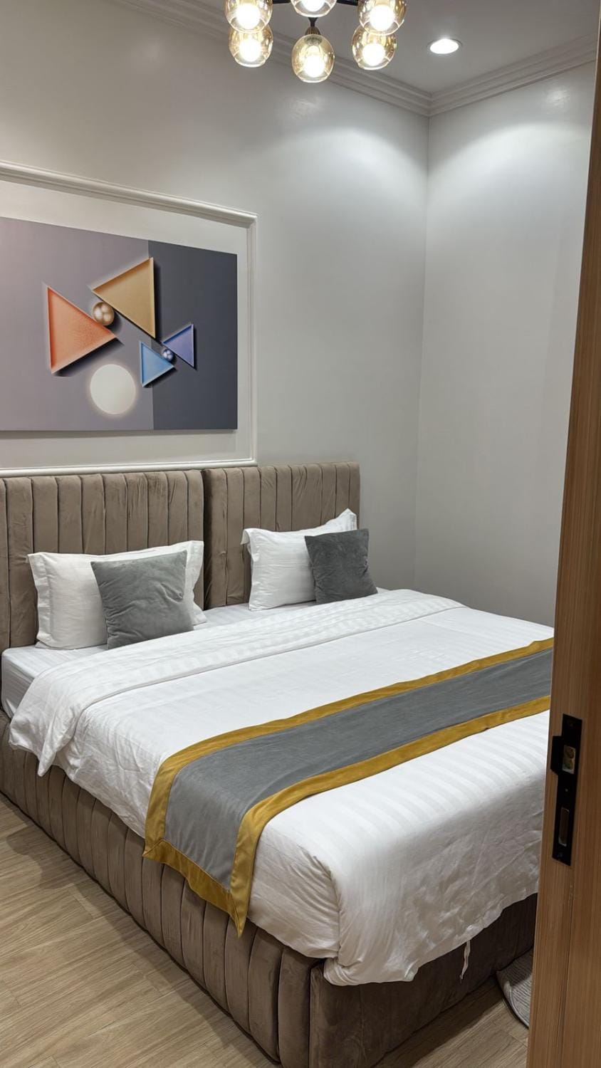شقق ثلاث ليالي للأجنحة المخدومة Hotel in Riyadh