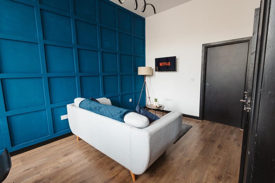 Stylish Town Centre Suite by Traboule Properties LTD Apartment in Warrington