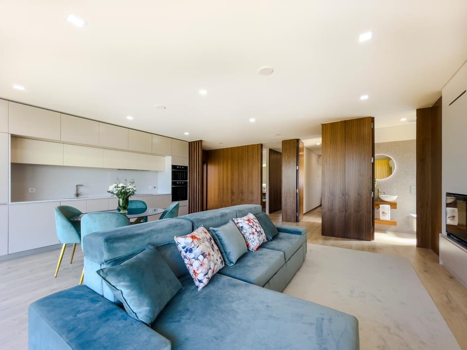 TV and multimedia, Living room, Seating area