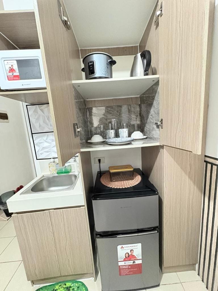 JJMC PLACE 6 With Netflix and Unli Wifi Apartment in Mandaluyong