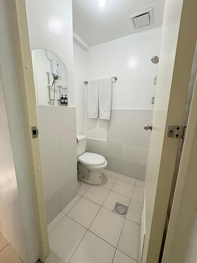 JJMC PLACE 6 With Netflix and Unli Wifi Apartment in Mandaluyong
