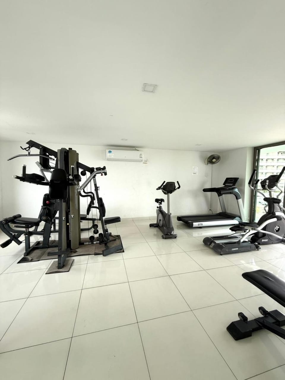 Laguna Bay 2, Studio with Sea View Rooftop Pool Apartment in Chon Buri Changwat