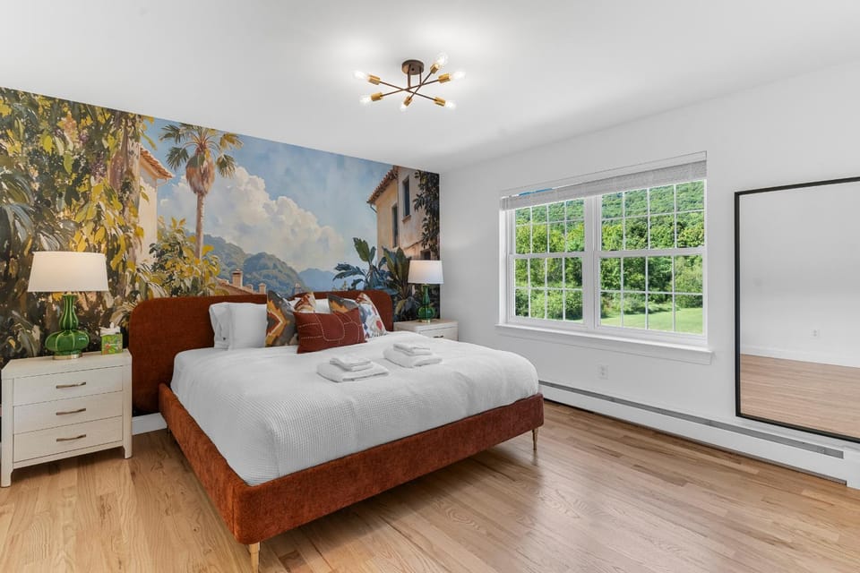 Malkita Terra -Earthly Elegance Villa in Woodbury
