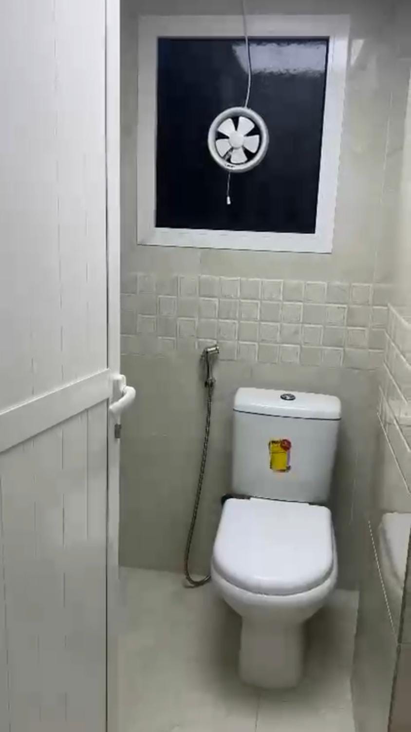 Toilet, Bathroom