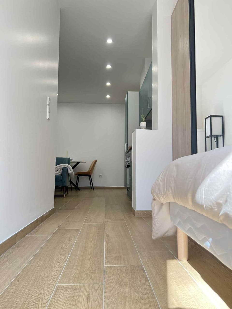 Photo of the whole room