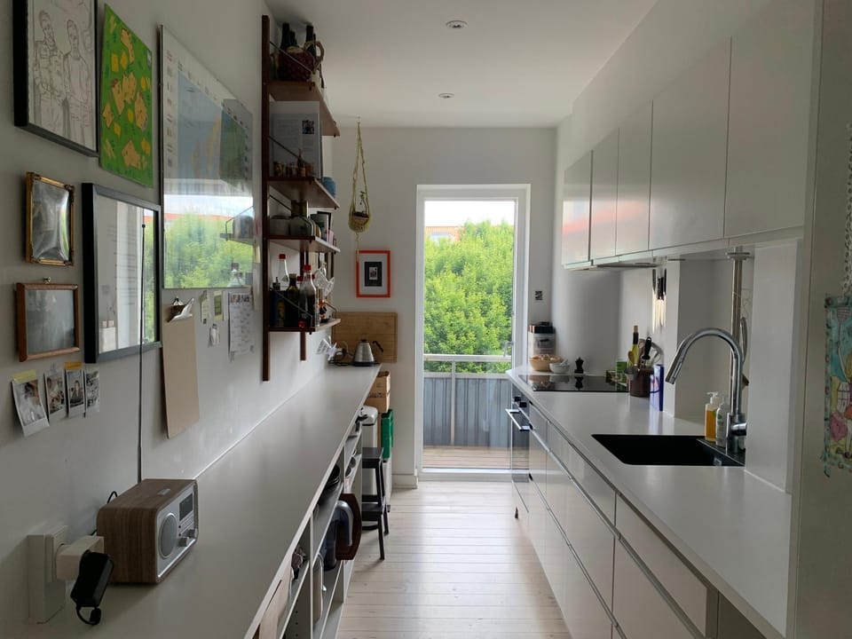 Kitchen or kitchenette