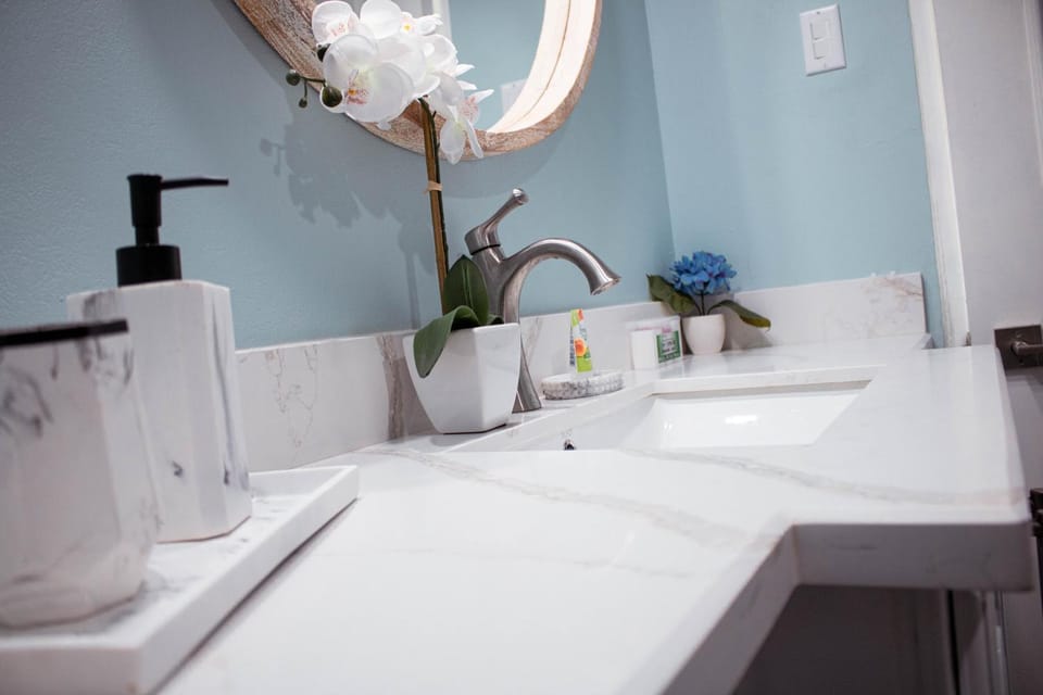 Penthouse On The Ridge Apartment in St. Ann Parish