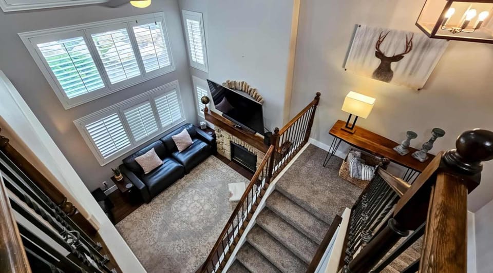 Powder Mountain Views & Golfing Pool Game Room Sauna House in Utah