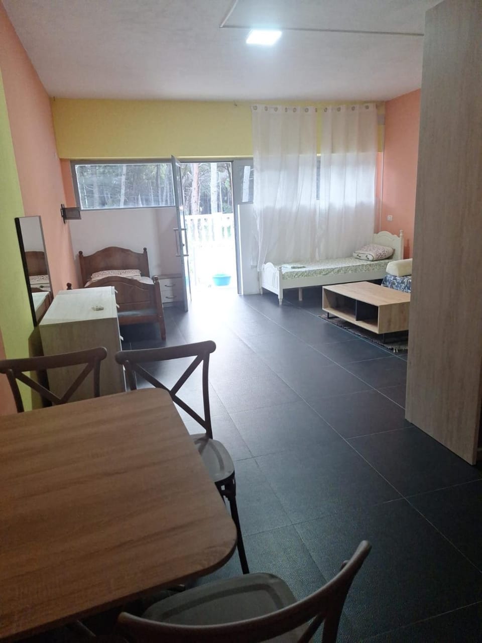 Beach House House in Vlorë