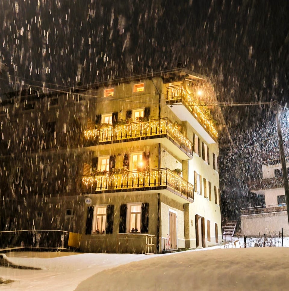 Property building, Winter