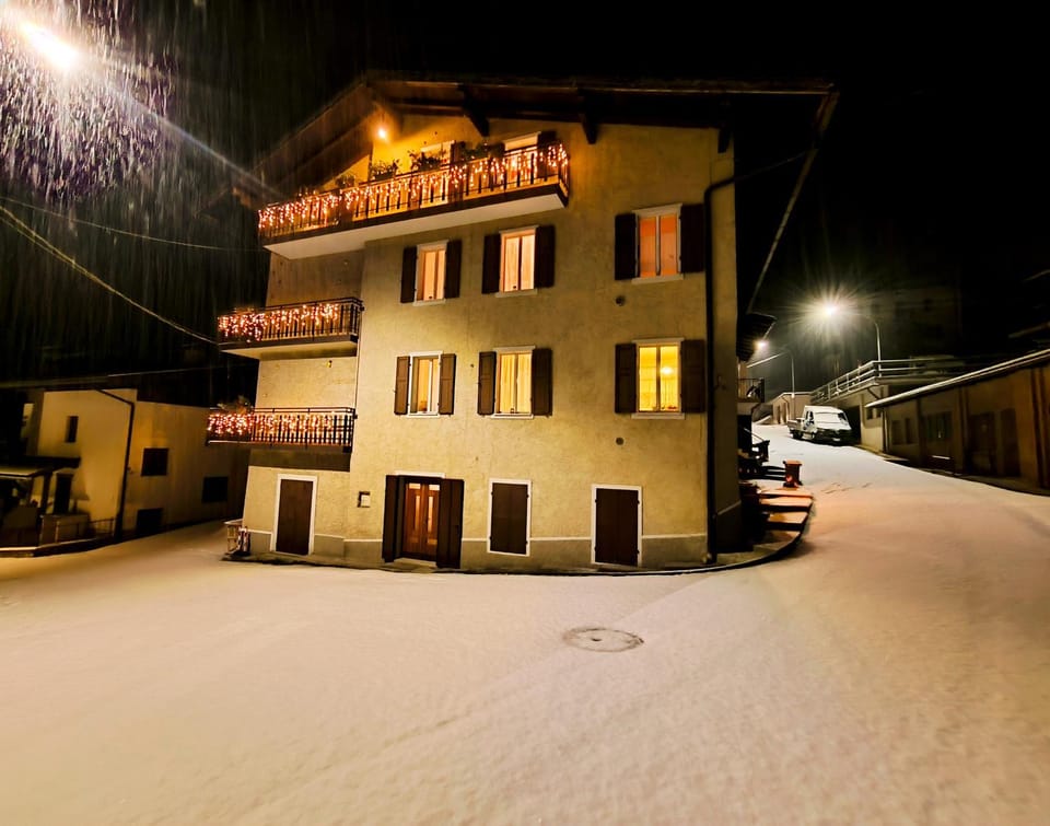 Property building, Winter