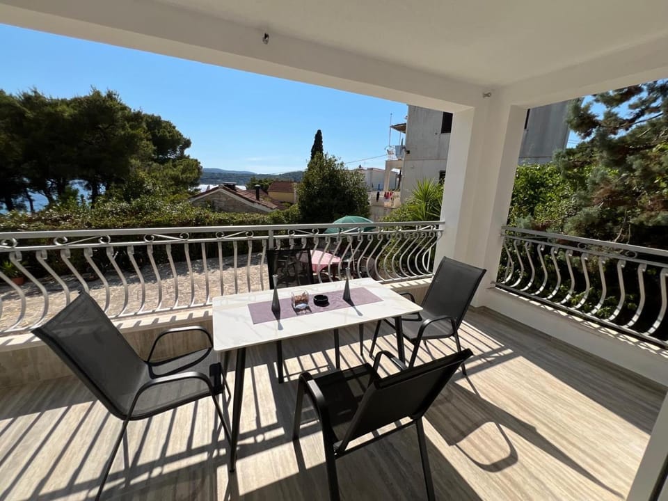 Patio, Balcony/Terrace