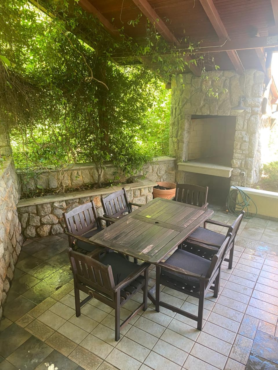 Seating area