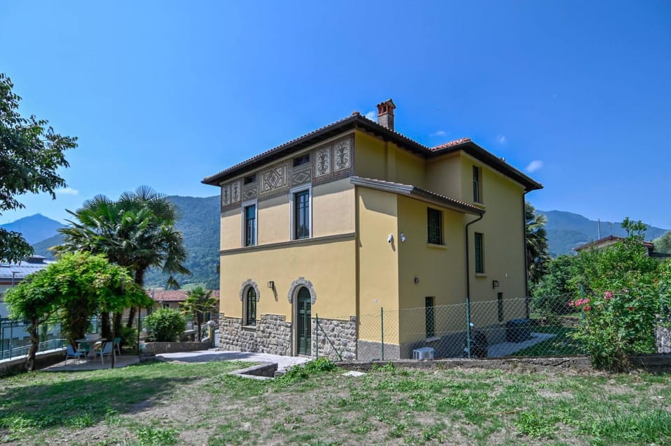 Villa Giovanna Bed and Breakfast in Province of Brescia