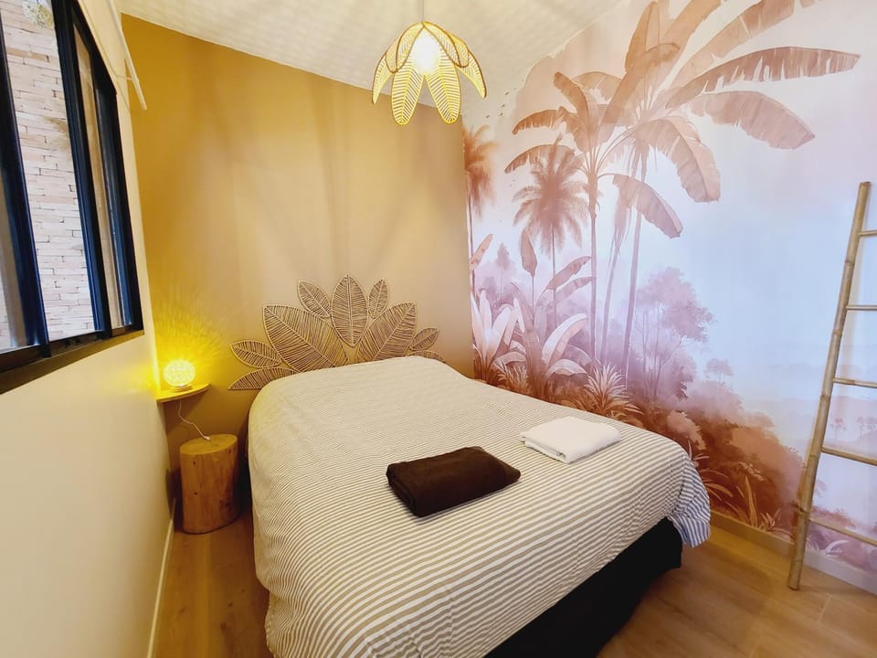 NEUF! La Bulle de Soie Lyon Proche PartDieu & service nettoyage Apartment in Villeurbanne
