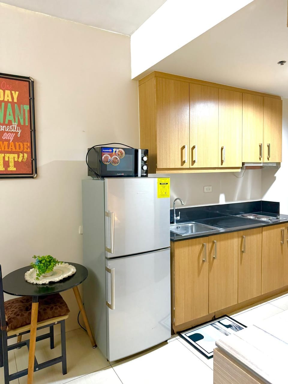 Kitchen or kitchenette