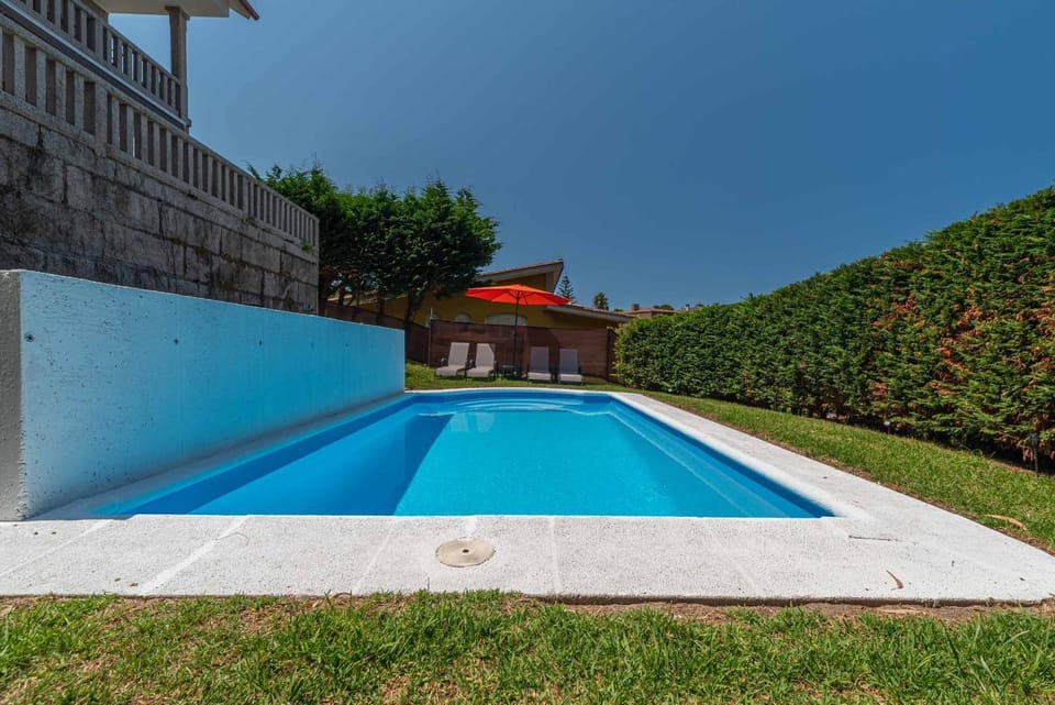 Garden, Swimming pool, Swimming pool