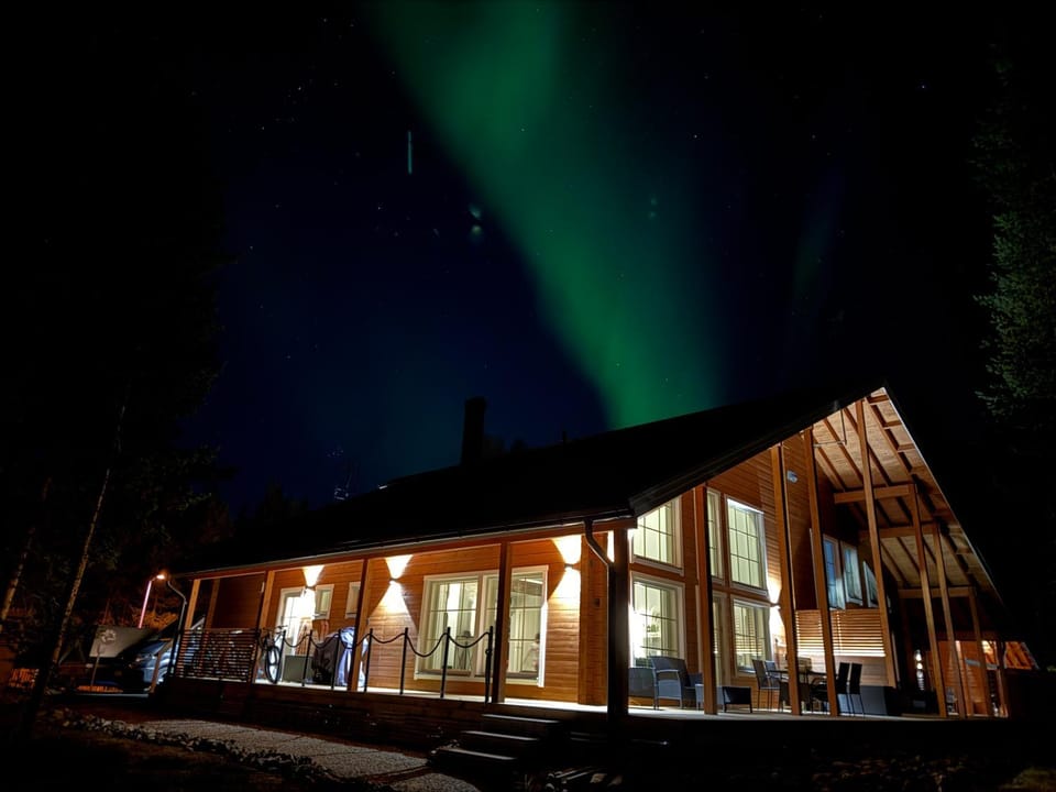 Property building, Night