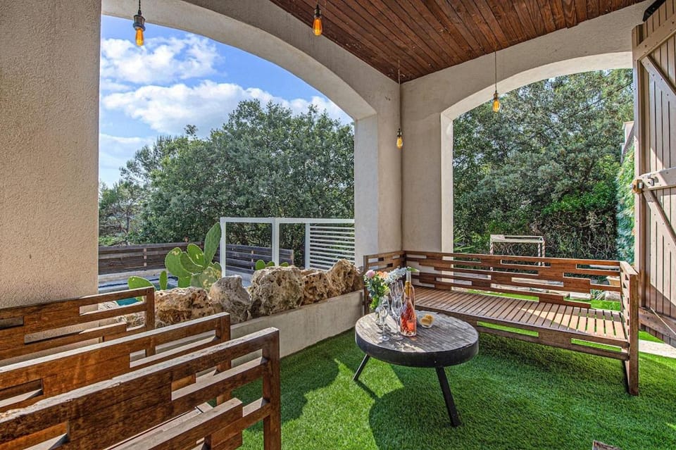 Villa Athéna - Jacuzzi Pool Pétanque - LeBooker Villa in Mouans-Sartoux