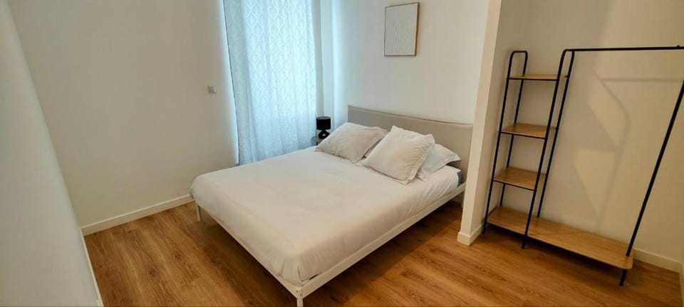 Natural Home 4 pers WiFi Parking Apartment in Clermont-Ferrand
