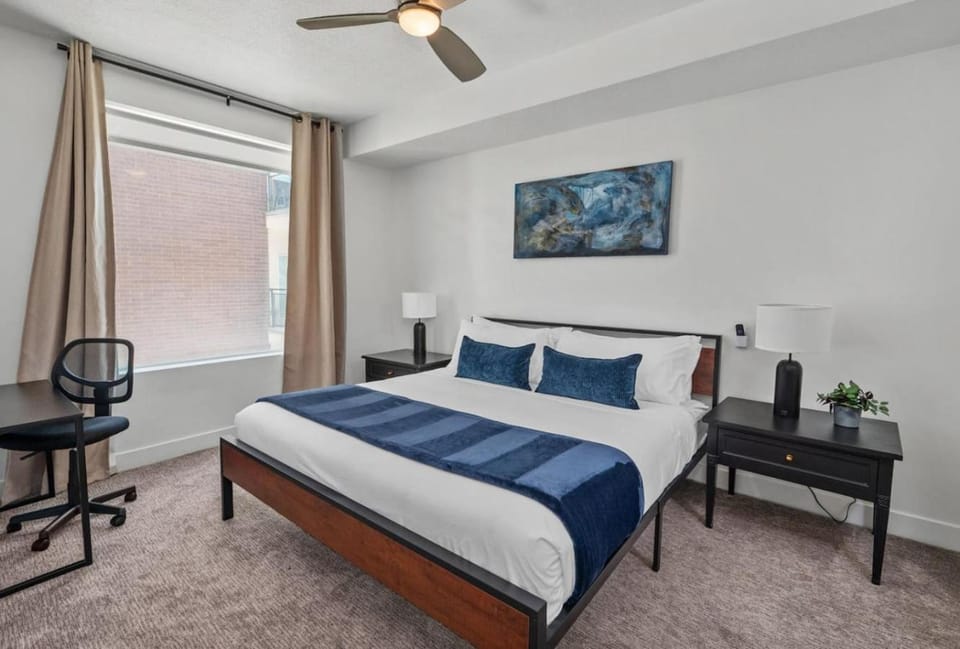Central City Luxury-2BR 2BA,Pool,Htub,Gym,Parking Apartment in Salt Lake City