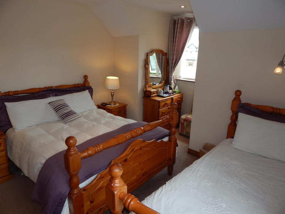 Day, Photo of the whole room