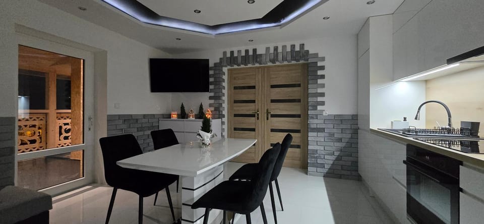 Apartament u Krupy z Prywatnym Jacuzzi i tarasem Widokowym Apartment in Zakopane
