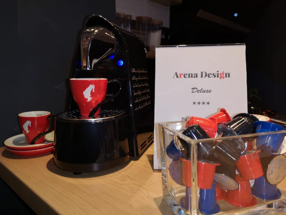 Coffee/tea facilities