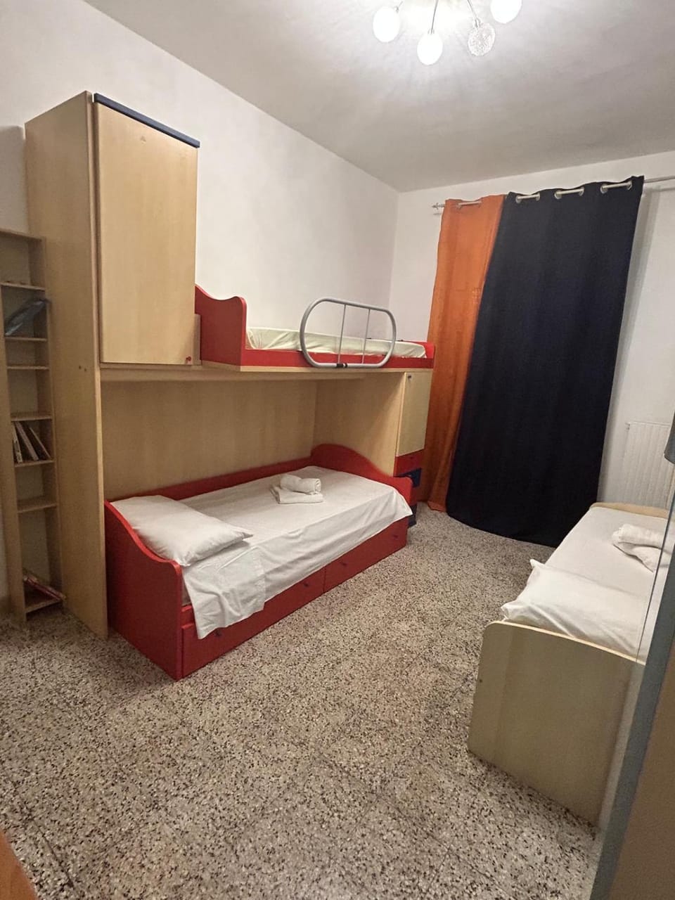 Bed, Photo of the whole room, Bedroom, towels, wardrobe