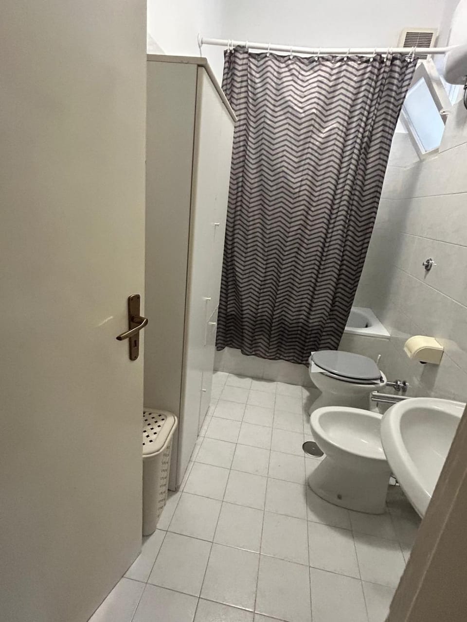 Shower, Toilet, Bathroom, bidet
