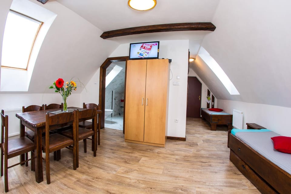 Kitchen or kitchenette, Living room, Dining area