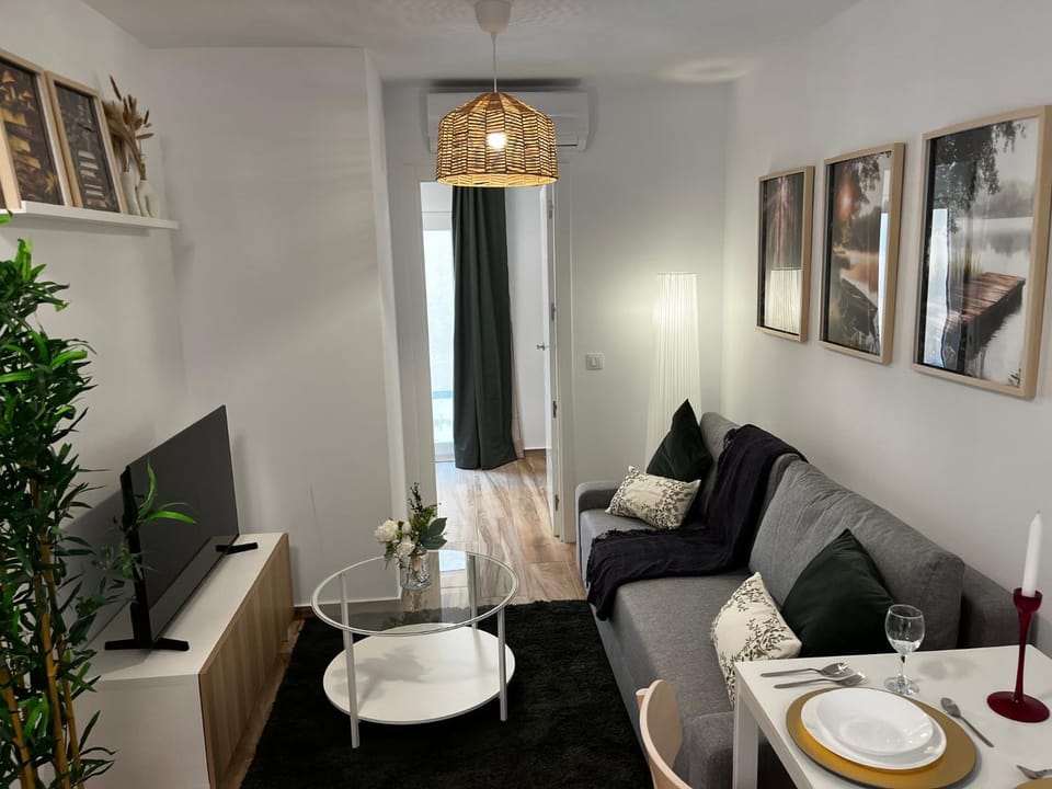 Apartamentos a Estrenar cerca de aeropuerto y centricos Apartment in Madrid