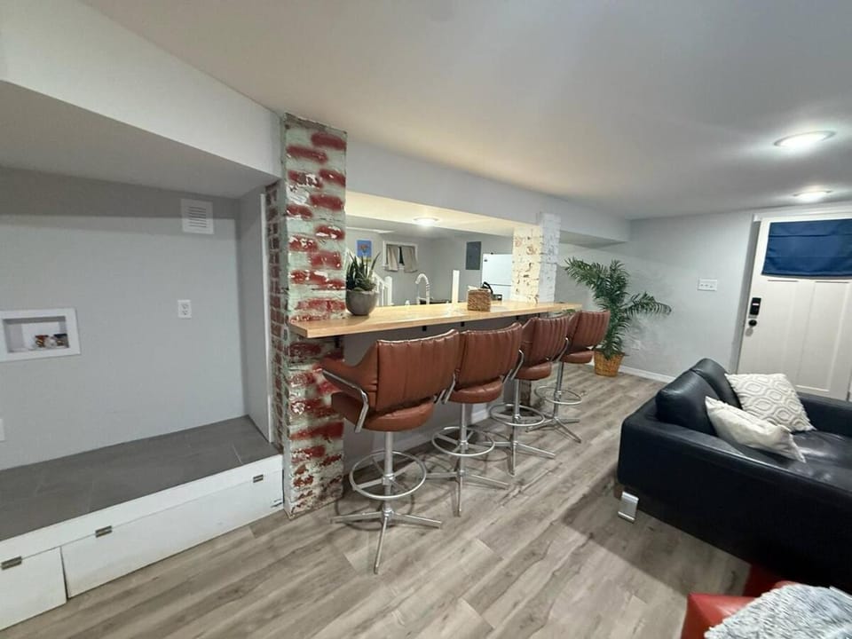 Living room, Seating area, Dining area, kitchen