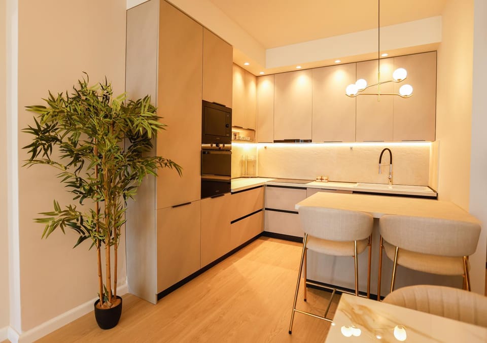 Kitchen or kitchenette, oven, stove