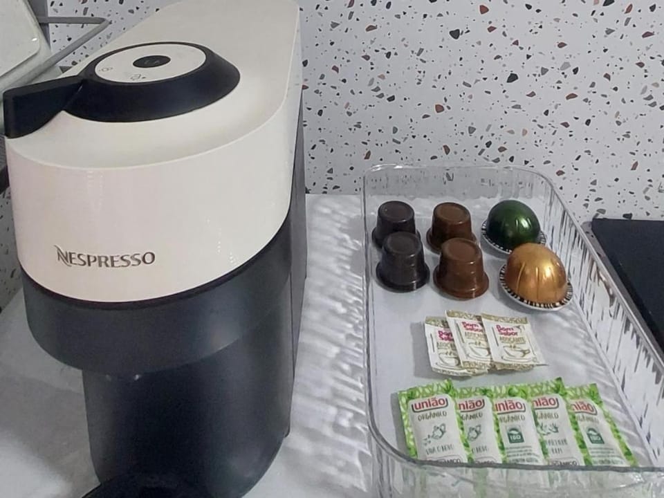 Coffee/tea facilities, Kitchen or kitchenette, Food and drinks, Food, minibar