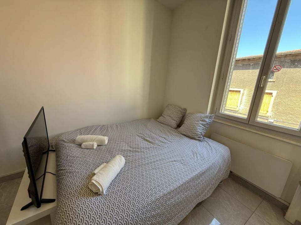 Studio Lune New & Cozy - Centre Vénissieux Apartment in Lyon